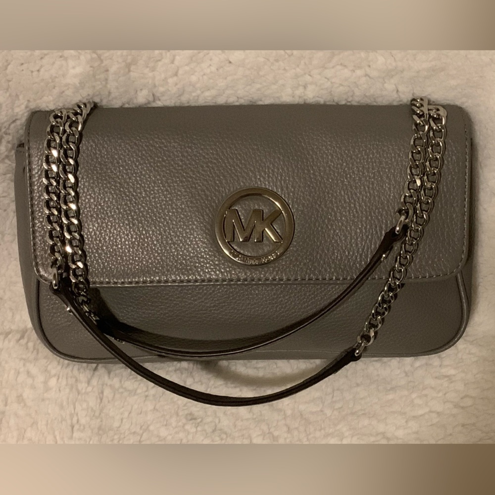 Michael Kors Fulton Small Shoulder Flap Leather Bag - Gray